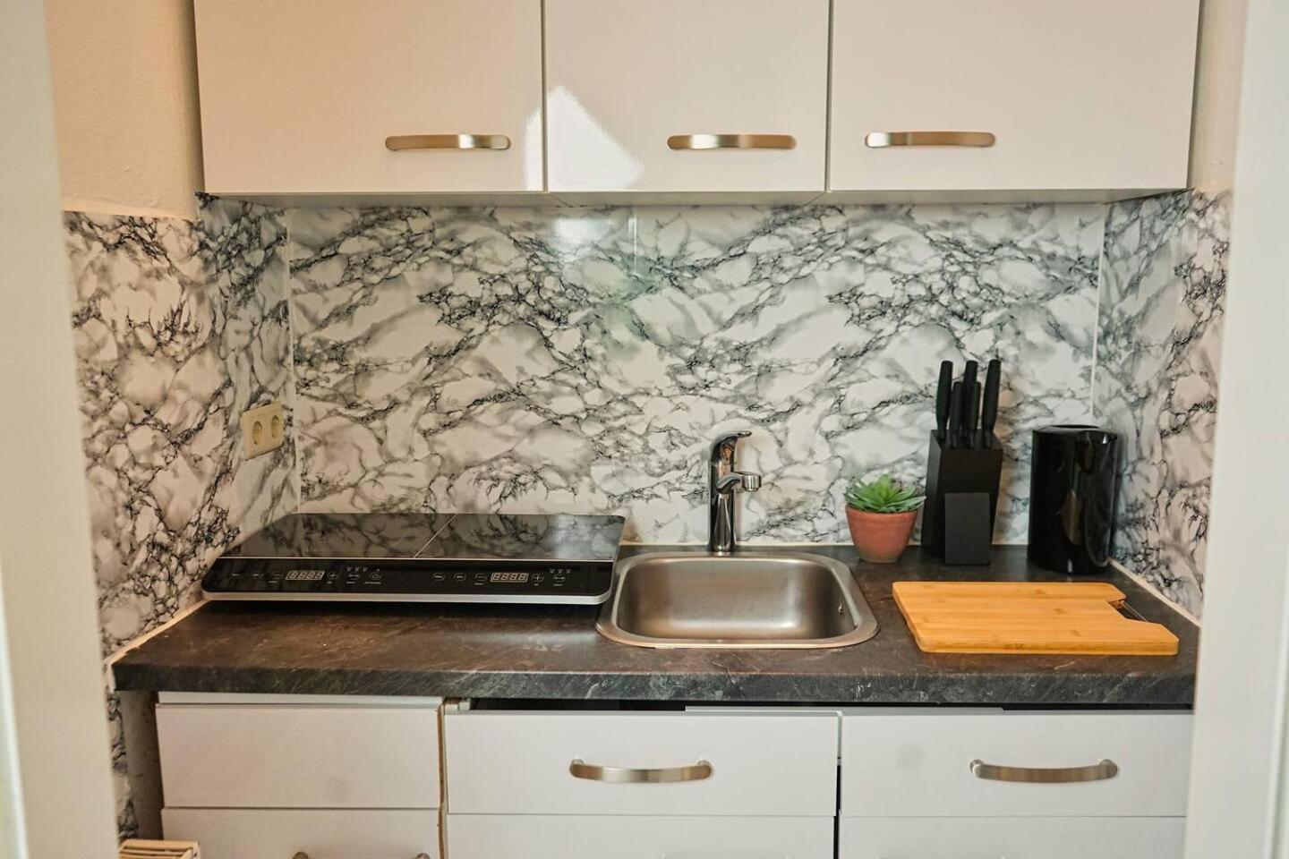 City Nook Apartments Near Hauptbahnhof Виена Екстериор снимка